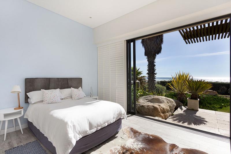 4 Bedroom Property for Sale in Van Riebeeckstrand Western Cape